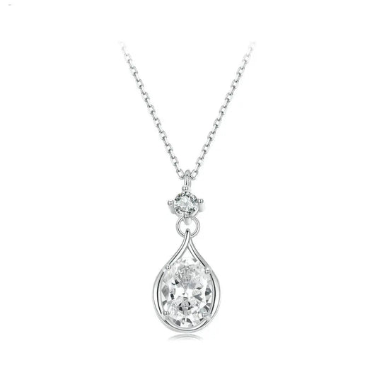 vamorra  Silver teardrop pendant necklace